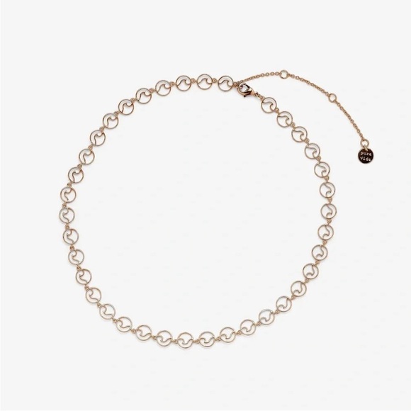#28 💥2 for $18💥Cute Wave Chain Anklet! In Silver or Rose Gold! - Picture 3 of 5